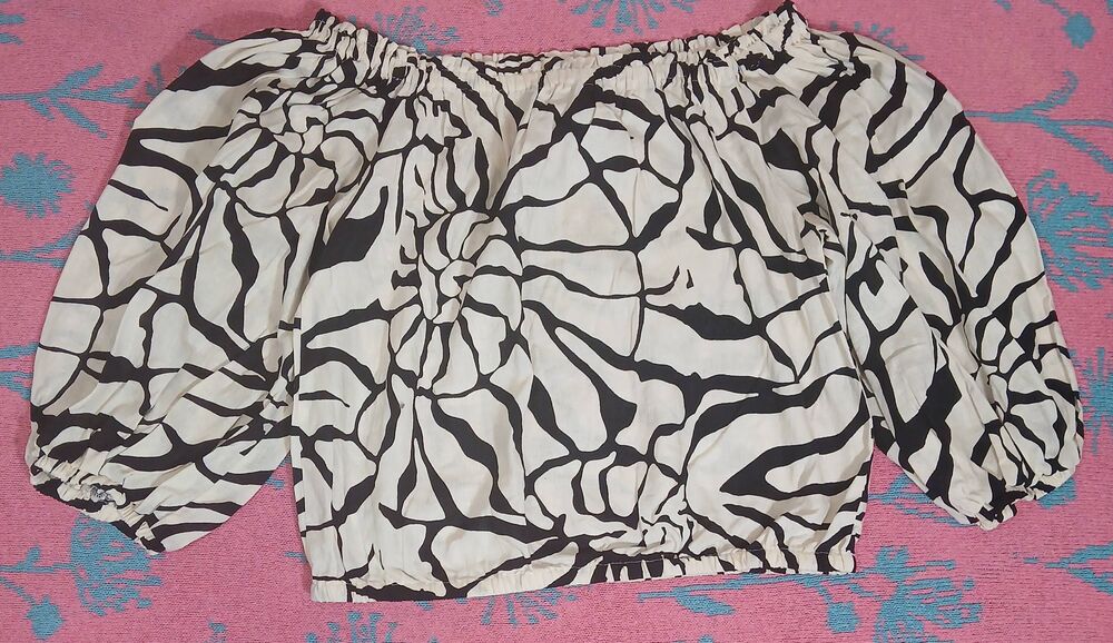 Rachel‎ Zoe women medium off shoulder crop shirt cream black linen puff shoulder